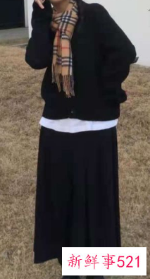 中长款半身裙上衣怎么搭配