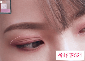 迷人粉紫妆容散发无限柔情蜜意