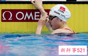 张雨霏世锦赛100米蝶泳摘铜，将冲击200米蝶泳金牌