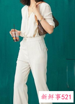 黄皮肤的人适合穿哪几种颜色