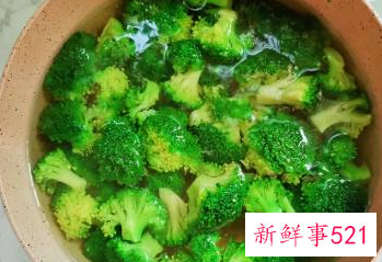 西兰花怎么炒才脆脆的