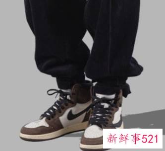 灯芯棉裤子配什么鞋子