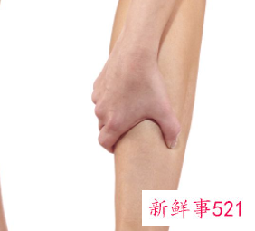 晚上睡觉脚酸是什么原因