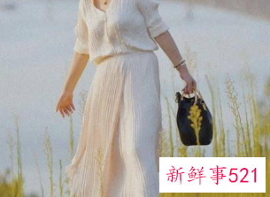 50岁女人如何穿搭减龄