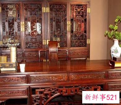 请问红木家具怎么保养