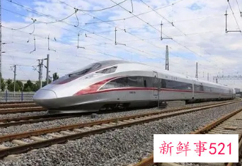 全国铁路今日起将实行新列车运行图