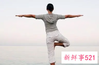 单脚站立的正确姿势