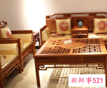 请问红木家具怎么保养