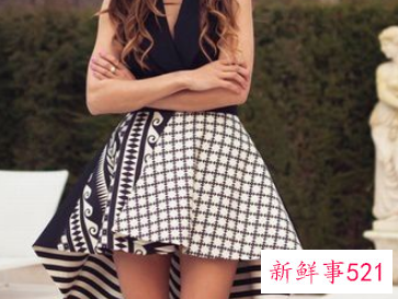 皮肤暗黄的人适合穿什么颜色的衣服