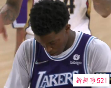 湖人再败鹈鹕，詹眉复出空砍61分