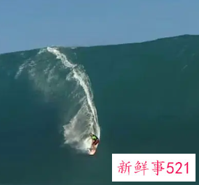 冲浪会不会掉进海里人会死