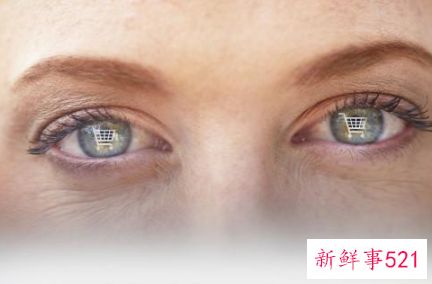 眼袋每天用热鸡蛋按摩法