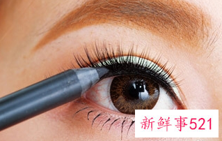 眼部化妆教程淡妆