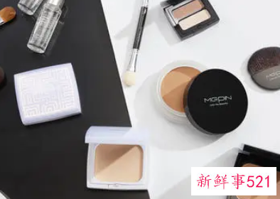 护肤品擦完多久才化妆