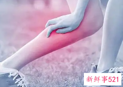 打篮球小腿抽筋的原因