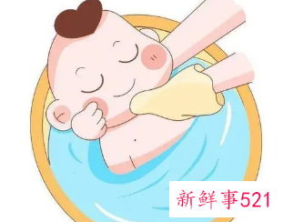 新生儿洗头发的正确方法
