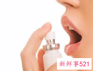 女人口里有味但不是口臭