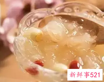 为什么银耳炖久了致癌