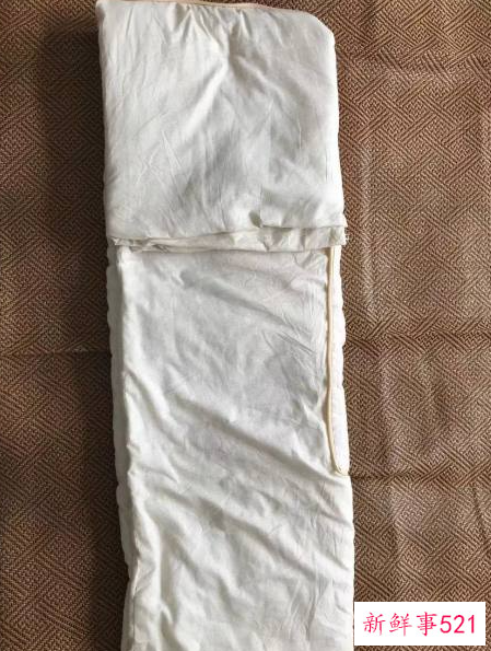 最简单的叠被子方法