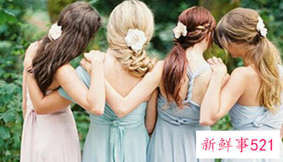 伴娘的妆的头发怎么办