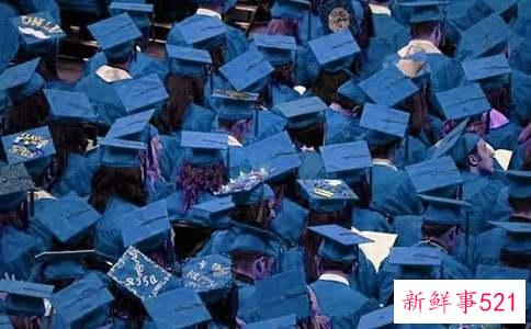 本科毕业生代表发言