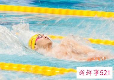 张雨霏世锦赛100米蝶泳摘铜，将冲击200米蝶泳金牌