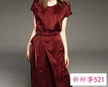 夏天女人穿什么颜色好看