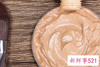 素颜霜伤皮肤些还是粉底液