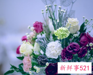 餐桌鲜花的摆放哪些好