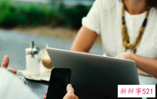 职场必修课跟上司吃饭