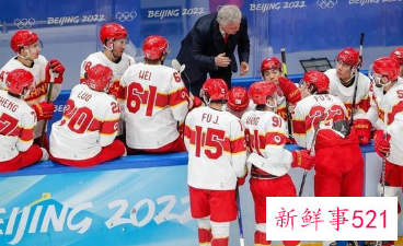 世锦赛中国男冰首战大胜，闫俊丞上演“大四喜”