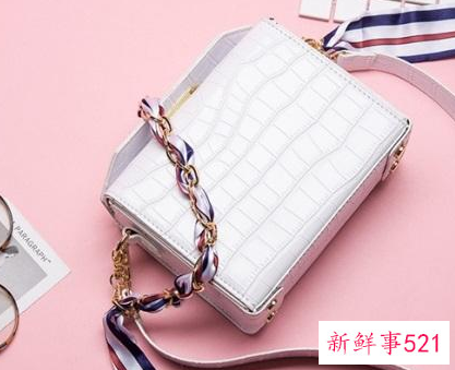 包包里面布脏了如何清洗