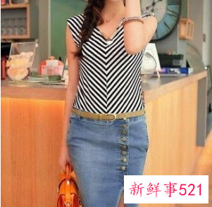 一步裙搭配什么上衣比较好看