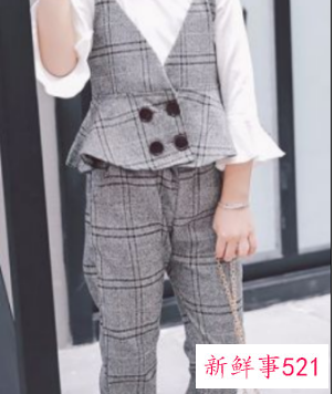 小女孩穿什么衣服好看