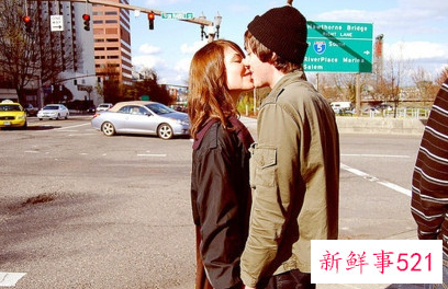 搞笑但又感动的情话有哪些