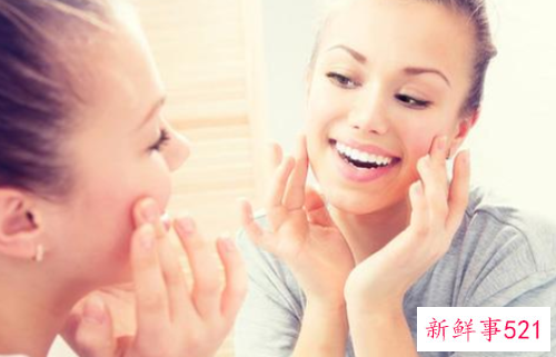 爽肤水和乳液的使用方法