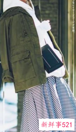 休闲套裙配什么外套