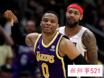 湖人再败鹈鹕，詹眉复出空砍61分