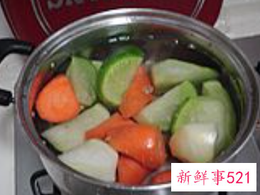 青红萝卜香螺汤