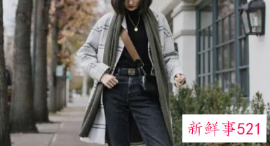 牛仔裤和冬大衣的穿搭技巧