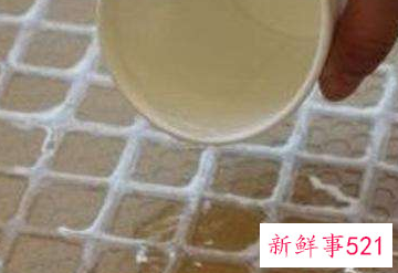 家里瓷砖有水珠怎么办