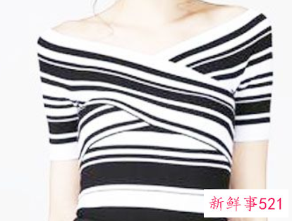 一字领衣服怎么搭配好看