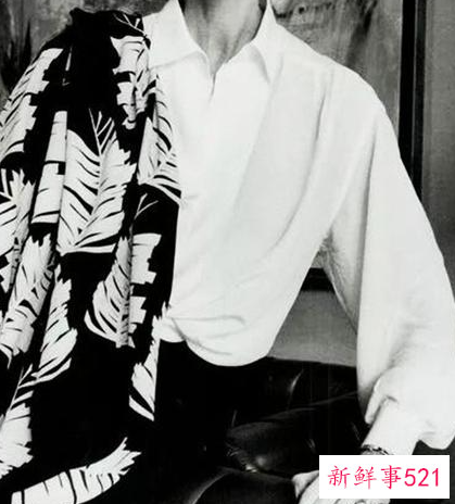 正式一点的衣服搭配女生