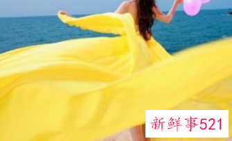 海边照相穿什么颜色衣服好看