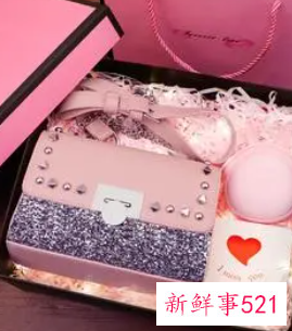 夏天送闺蜜什么生日礼物实用