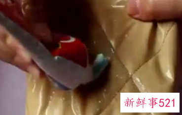 衣服袖子发亮如何处理