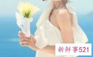 海边照相穿什么颜色衣服好看