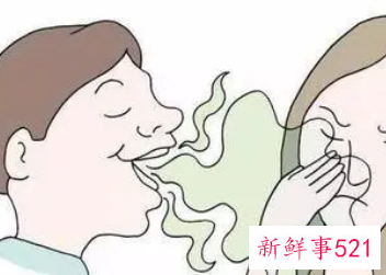 女人口里有味但不是口臭