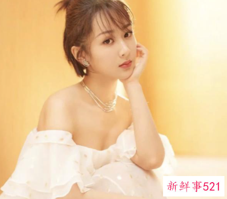 怎么看自己适合什么颜色的衣服