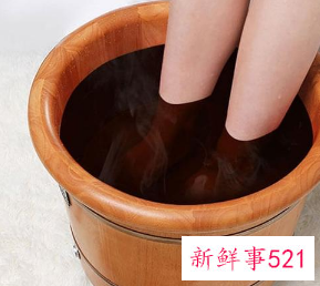 祛痘用什么泡脚比较好